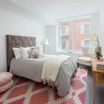 Rent 3 bedroom apartment of 182 m² in New York