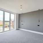 Rent 6 bedroom house in East Midlands