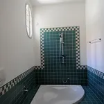 Pronajměte si 5 ložnic/e byt o rozloze 174 m² v Prague