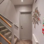 Rent 6 bedroom house in West Midlands