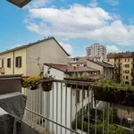 Rent 1 bedroom apartment of 30 m² in Milan