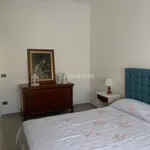 Rent 4 bedroom apartment of 95 m² in Aci Castello