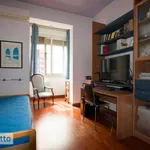 Rent 6 bedroom apartment of 144 m² in Palermo