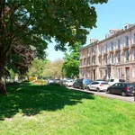 Rent 3 bedroom flat of 132 m² in Glasgow