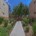 Rent 1 bedroom apartment in Santa Clarita