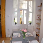 Rent 3 bedroom apartment of 87 m² in Prague