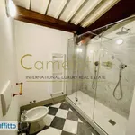 Rent 6 bedroom house of 500 m² in Florence