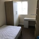 Rent 6 bedroom house in Bristol