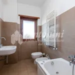 Rent 5 bedroom house of 142 m² in Rome