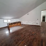 Rent 6 bedroom apartment of 260 m² in Caserta