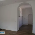 Affitto 3 camera appartamento di 82 m² in Varese