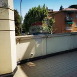 Rent 3 bedroom apartment of 85 m² in Bologna