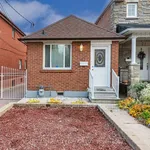 Rent 4 bedroom house in Toronto