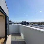 Rent 2 bedroom apartment in Bentleigh