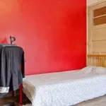 Rent a room in lisbon