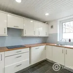 Rent 3 bedroom flat in Edinburgh