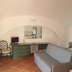 Rent 2 bedroom apartment of 40 m² in Capri