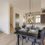 Huur 3 slaapkamer appartement van 969 m² in Amsterdam