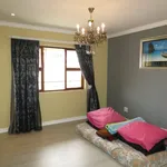 Rent 5 bedroom house in Greenstone Hill