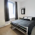 Rent 2 bedroom flat in Aberdeen