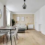 Rent 2 bedroom apartment of 440 m² in Paris