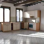 Maison de 85 m² avec 4 chambre(s) en location à MONTIVILLIERS