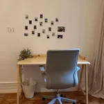 Rent a room in lisbon