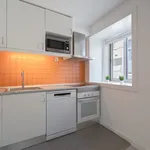 Rent 2 bedroom apartment of 90 m² in Porto