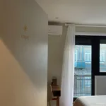 Rent 5 bedroom apartment in Porto