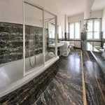 Rent 2 bedroom apartment of 60 m² in Milano