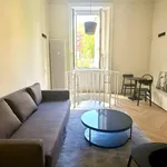 Rent 1 bedroom apartment of 55 m² in milano