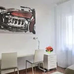 Rent 2 bedroom apartment of 140 m² in bologna