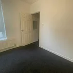 Rent 3 bedroom flat in Wales