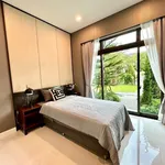 Rent 5 bedroom house of 720 m² in Chang Wat Samut Prakan