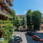 Rent 2 bedroom apartment of 65 m² in Milan