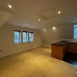 Rent 2 bedroom flat of 72 m² in Sutton Coldfield