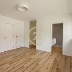 Rent 4 bedroom house in Kraainem