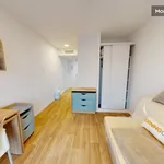 Rent 1 bedroom apartment of 19 m² in Asnières-sur-Seine