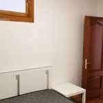 Rent a room in lisbon