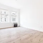 Rent 4 bedroom apartment of 76 m² in Prague