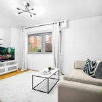 Rent 1 bedroom flat of 700 m² in Birmingham