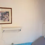 Rent 3 bedroom apartment in Barcelona