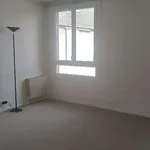 Rent 3 bedroom apartment of 66 m² in Ivry-sur-Seine