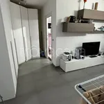 Affitto 2 camera appartamento di 62 m² in Napoli