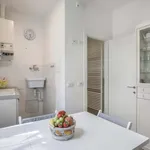 Rent 2 bedroom apartment of 50 m² in Florence