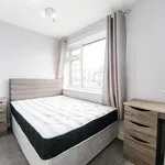 Rent 5 bedroom house in Leeds