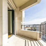 Rent 2 bedroom apartment of 81 m² in Lisbon