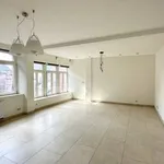 Appartement de 138 m² avec 2 chambre(s) en location à Namur