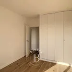 Appartement de 63 m² avec 3 chambre(s) en location à Paris