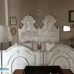 Rent 2 bedroom apartment of 35 m² in Florence